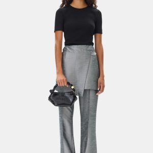 Gen Z Just Brought Back the Millennial Trouser Trend I Had Almost Entirely Forgotten About